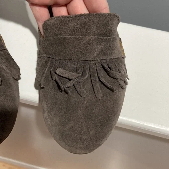 Born leather loafers with fringe beautiful gray EUC women's 9 - Picture 4 of 10